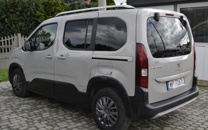 Peugeot Rifter cena 55555 przebieg: 148030, rok produkcji 2018 z Serock małe 562